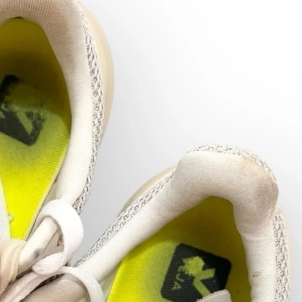 Veja Shoes